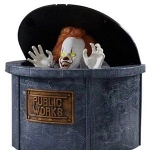 Halloween Prop 21 Inch Pennywise Sewer Grate Animatronic - It Chapter Two